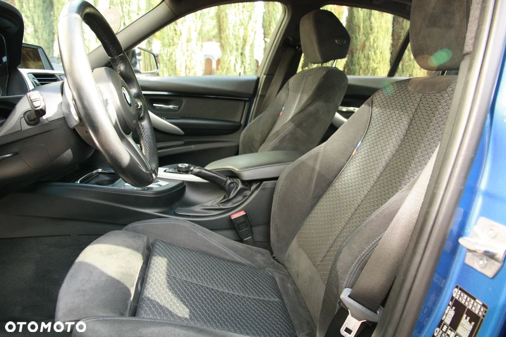 BMW Seria 3 320d xDrive - 6