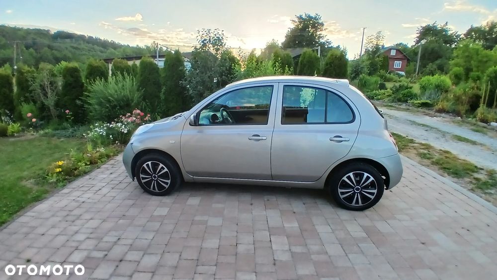 Nissan Micra - 5