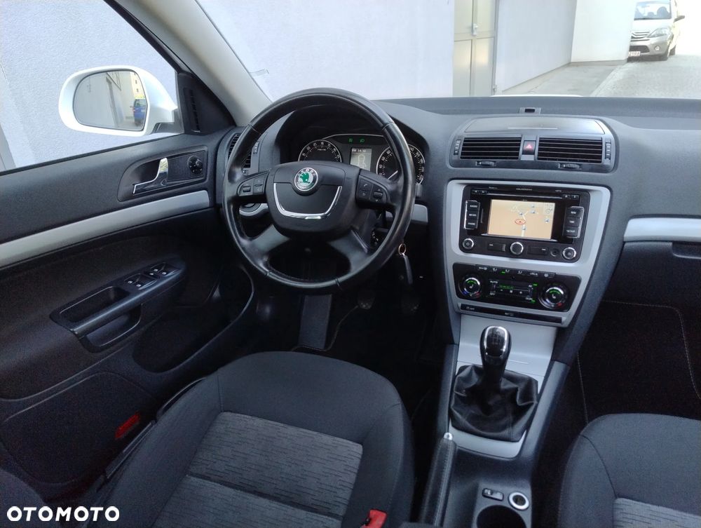 Skoda Octavia 2.0 TDI DPF Team Edition - 14