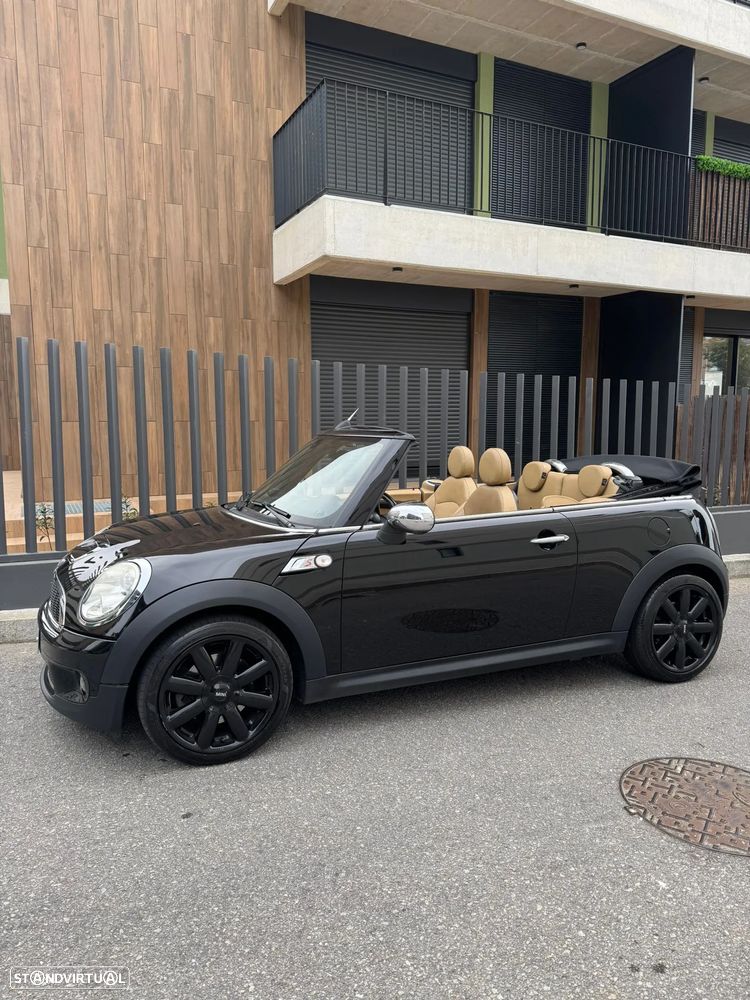 MINI Cabrio Cooper S - 11