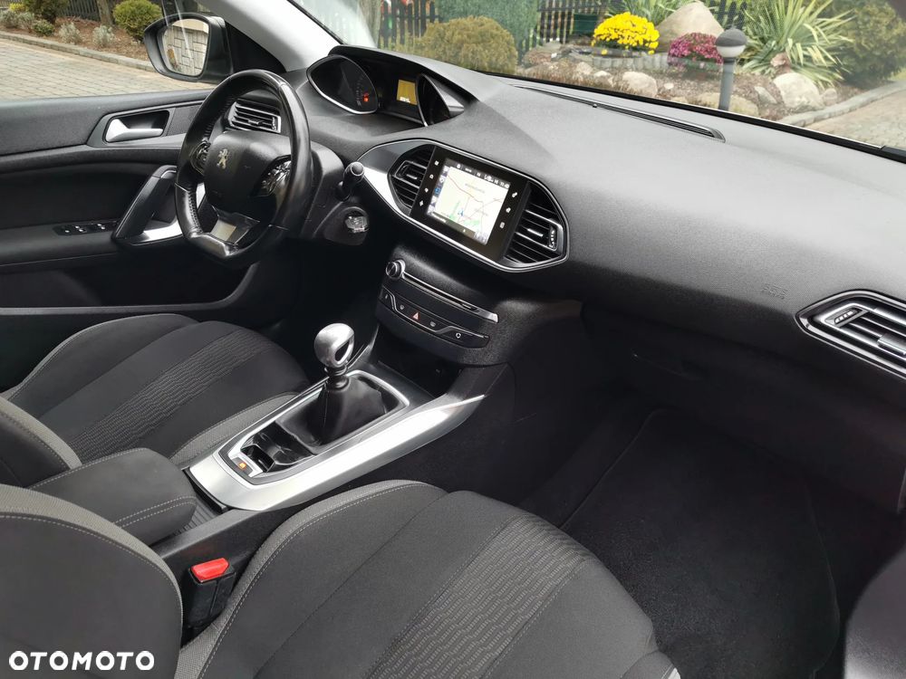 Peugeot 308 e-HDi 115 Stop & Start Access - 7