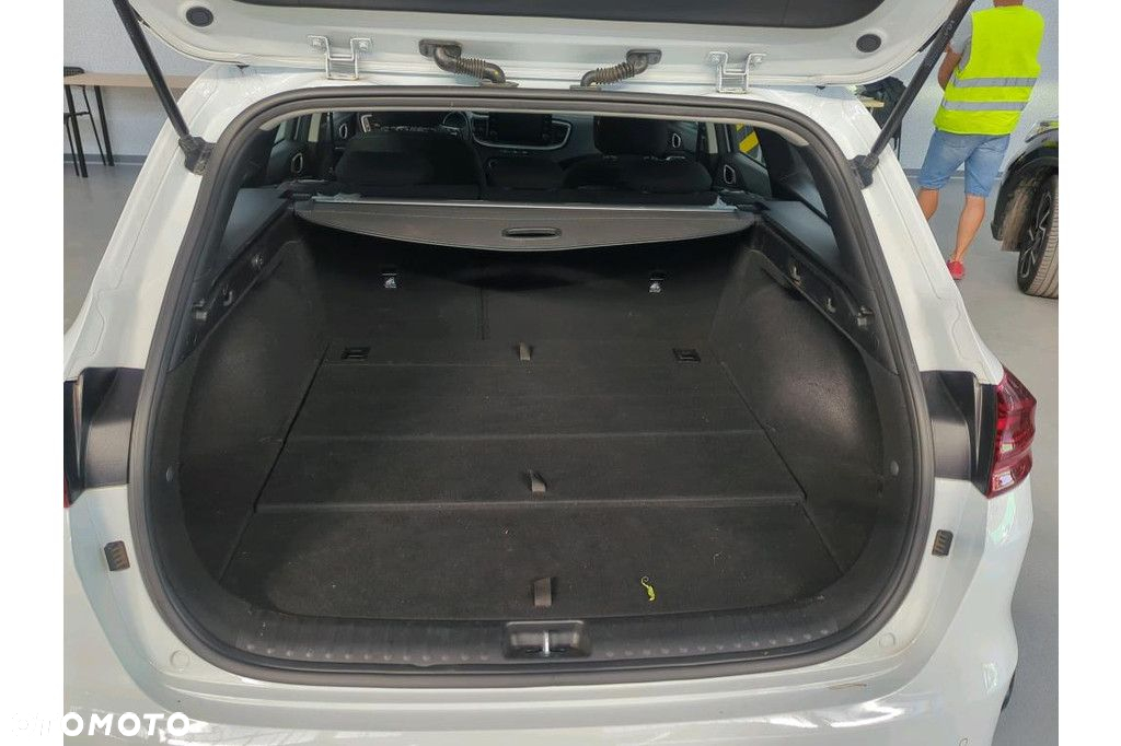 Kia Ceed 1.0 T-GDI M - 9