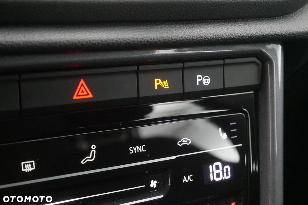 Volkswagen T-Roc 1.5 TSI Style - 17