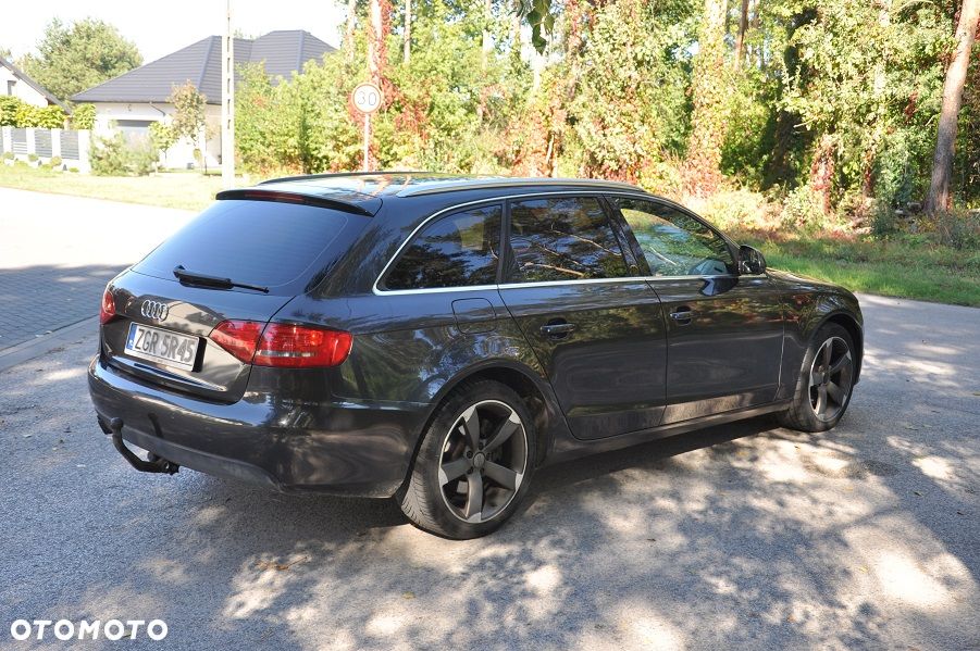Audi A4 Avant 2.0 TDI - 4