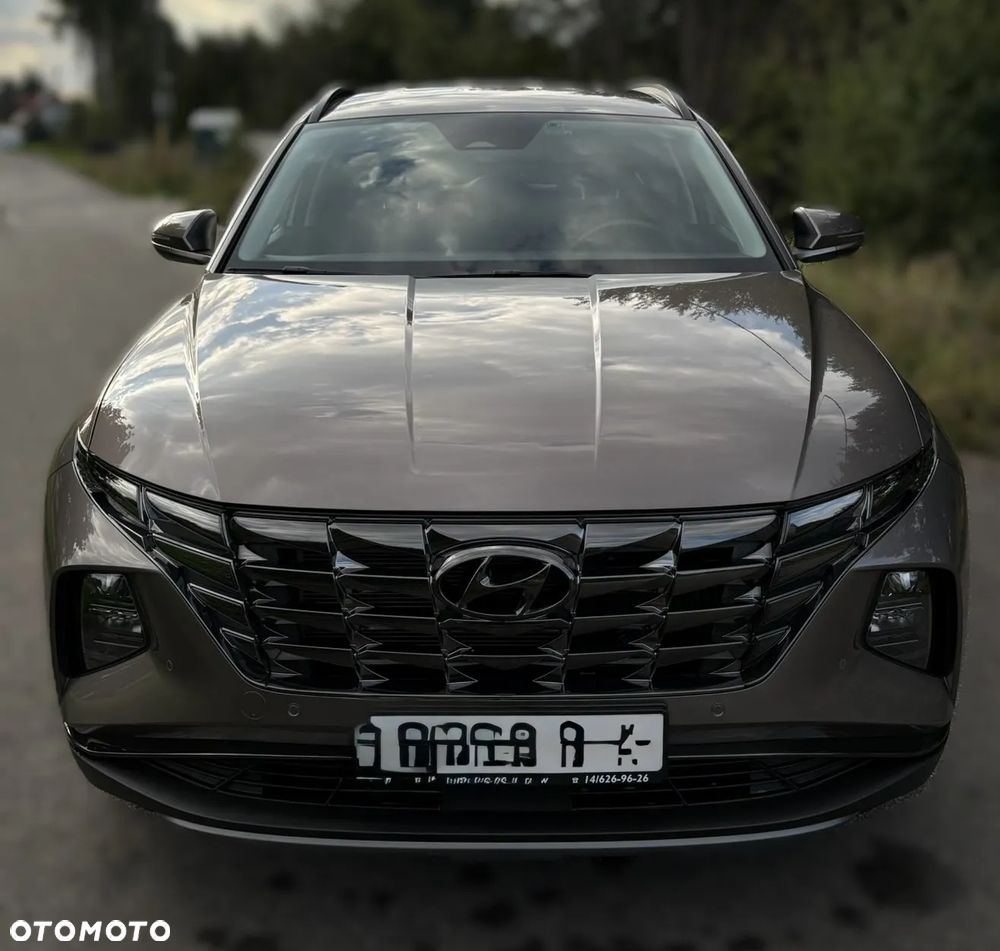 Hyundai Tucson 1.6 T-GDi HEV Executive 2WD - 23