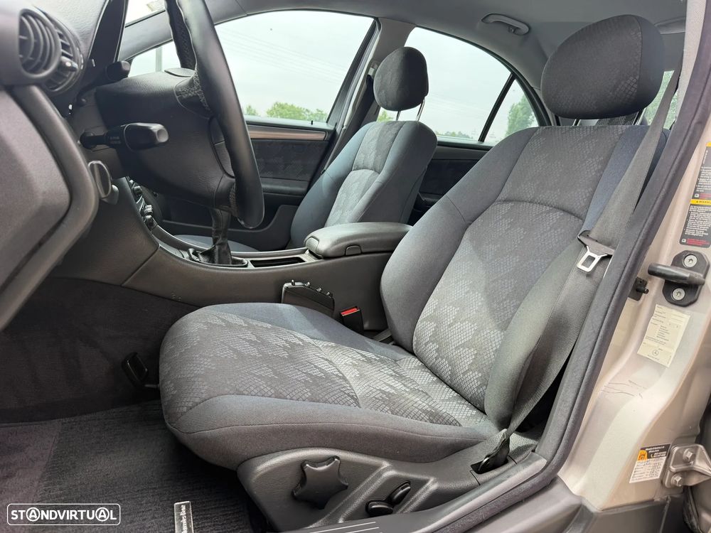 Mercedes-Benz C 220 CDI Avantgarde DPF - 15