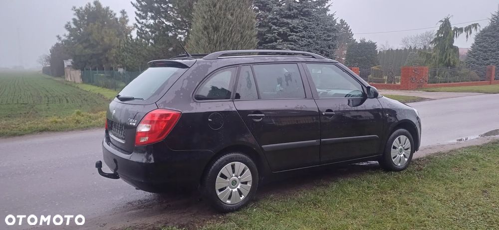 Skoda Fabia 1.4 16V Fun - 5