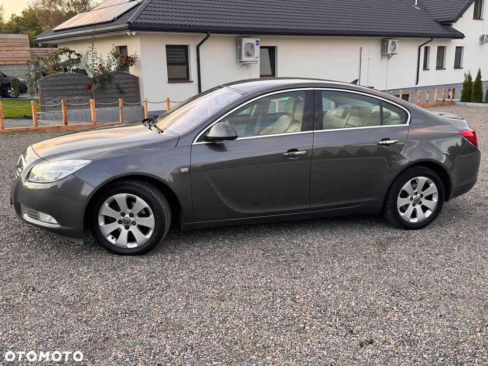 Opel Insignia - 8