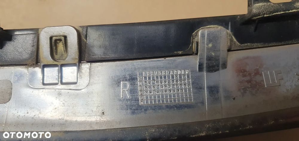 Nerka grill atrapa prawa ORYGINAŁ BMW I E81 E87 - 11
