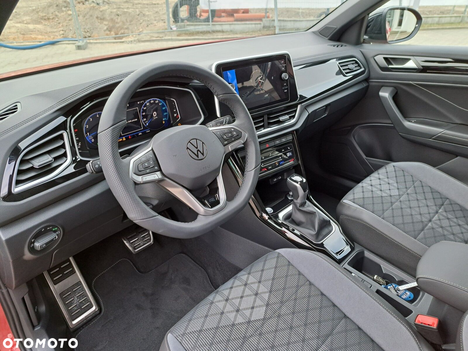 Volkswagen T-Roc 1.5 TSI R-Line DSG - 17