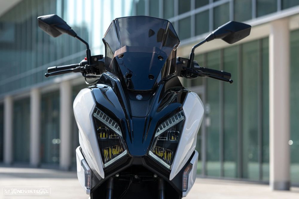 Morbidelli SC300 - 3