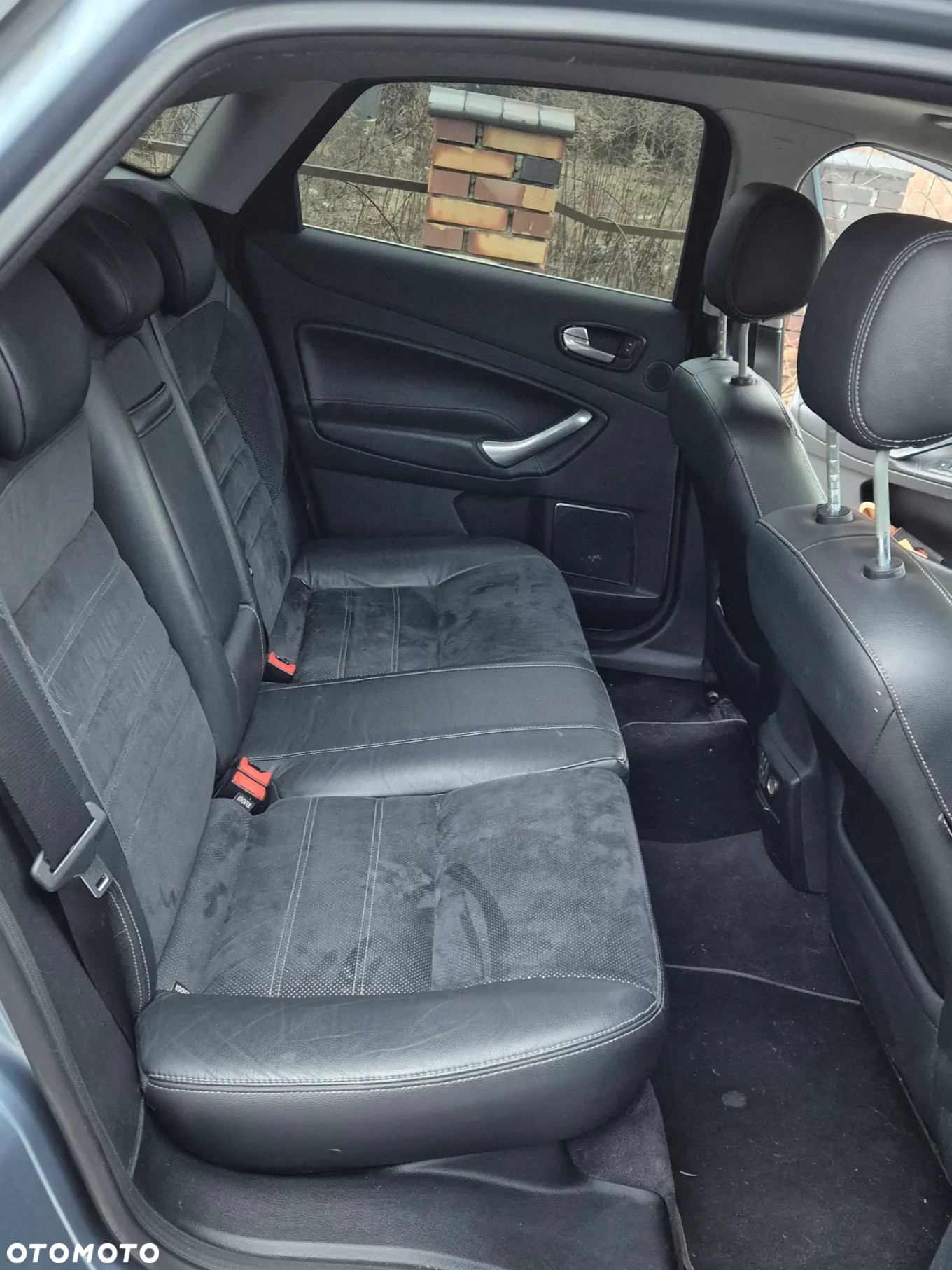 Ford Mondeo 2.5 Titanium S - 13
