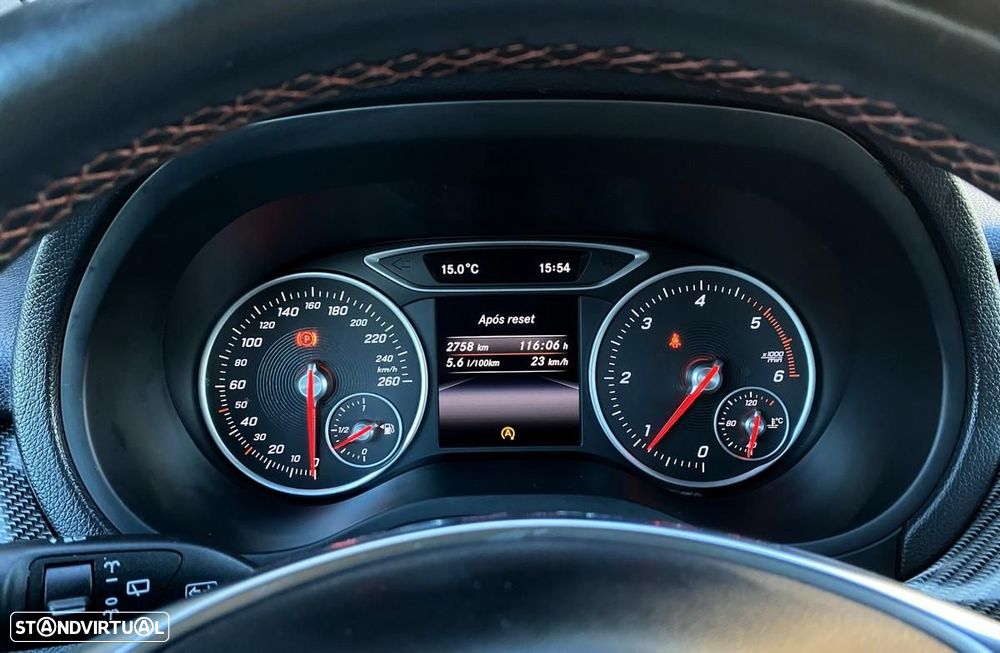 Mercedes-Benz B 180 d AMG Line - 24