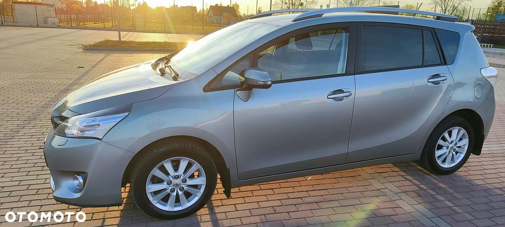 Toyota Verso 2.0 D-4D Active 7os - 6