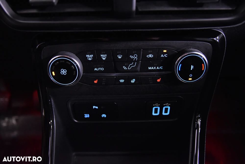 Ford EcoSport - 17