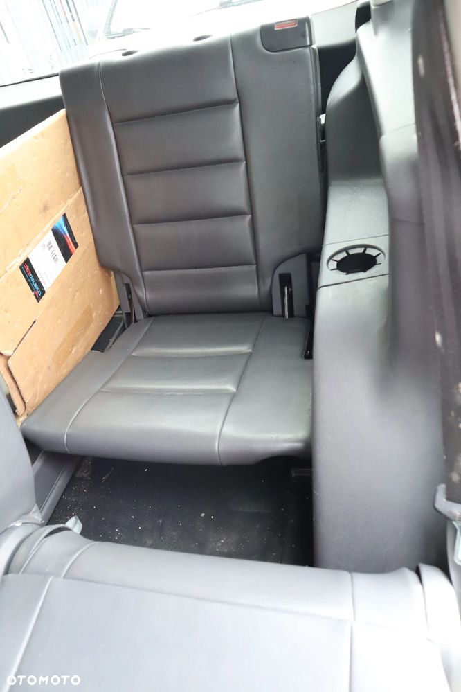 Volkswagen Touran 1.9 TDI DPF Trendline DSG - 5