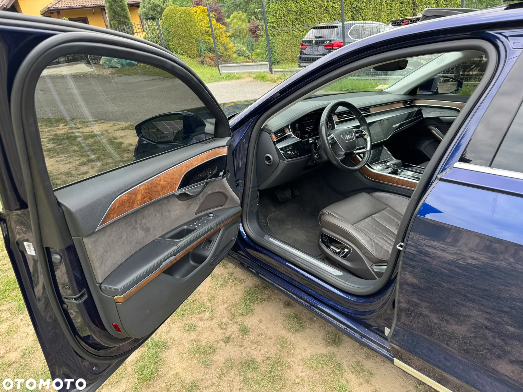 Audi A8 L 55 TFSI quattro tiptronic - 11