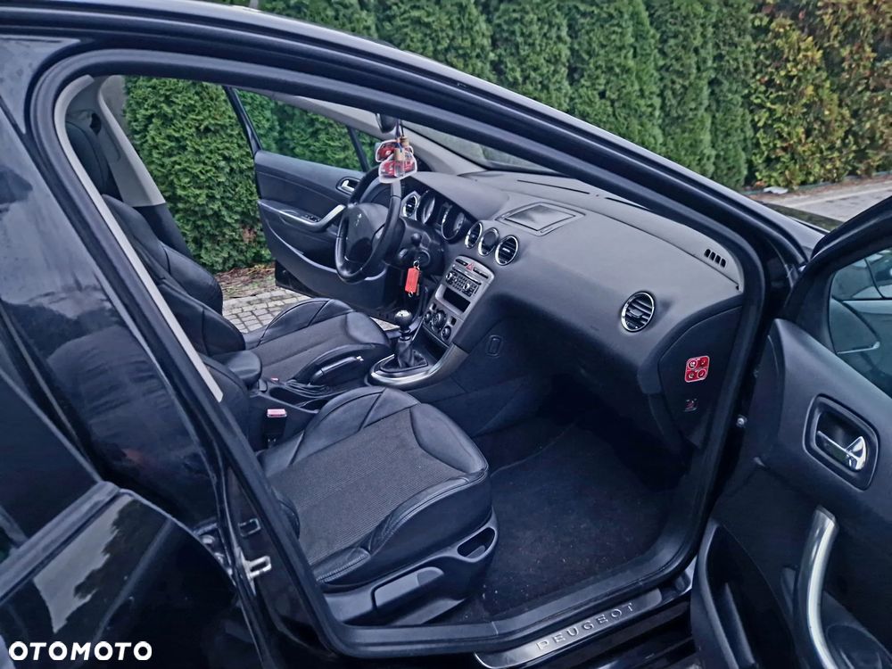 Peugeot 308 2.0 HDi Premium Plus - 13
