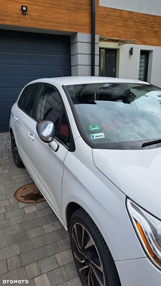 Citroën C4 1.2 PureTech Feel Edition S&S - 6