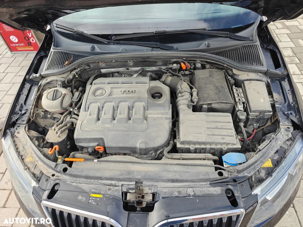 Skoda Octavia 2.0 TDI ELEGANCE - 7
