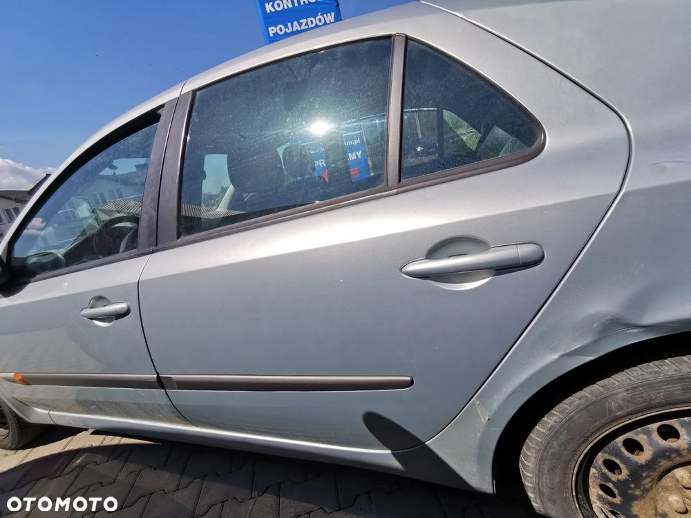 Drzwi Renault Laguna II 2002r - 6