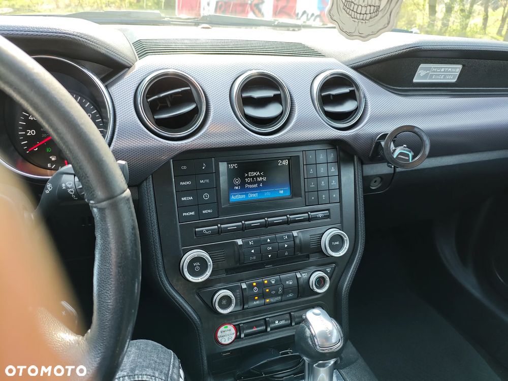 Ford Mustang 2.3 Eco Boost - 10