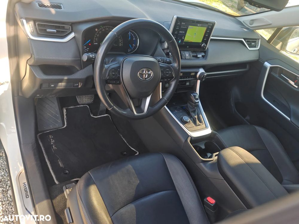 Toyota RAV4 2.5 4x4 Hybrid Style Selection - 22