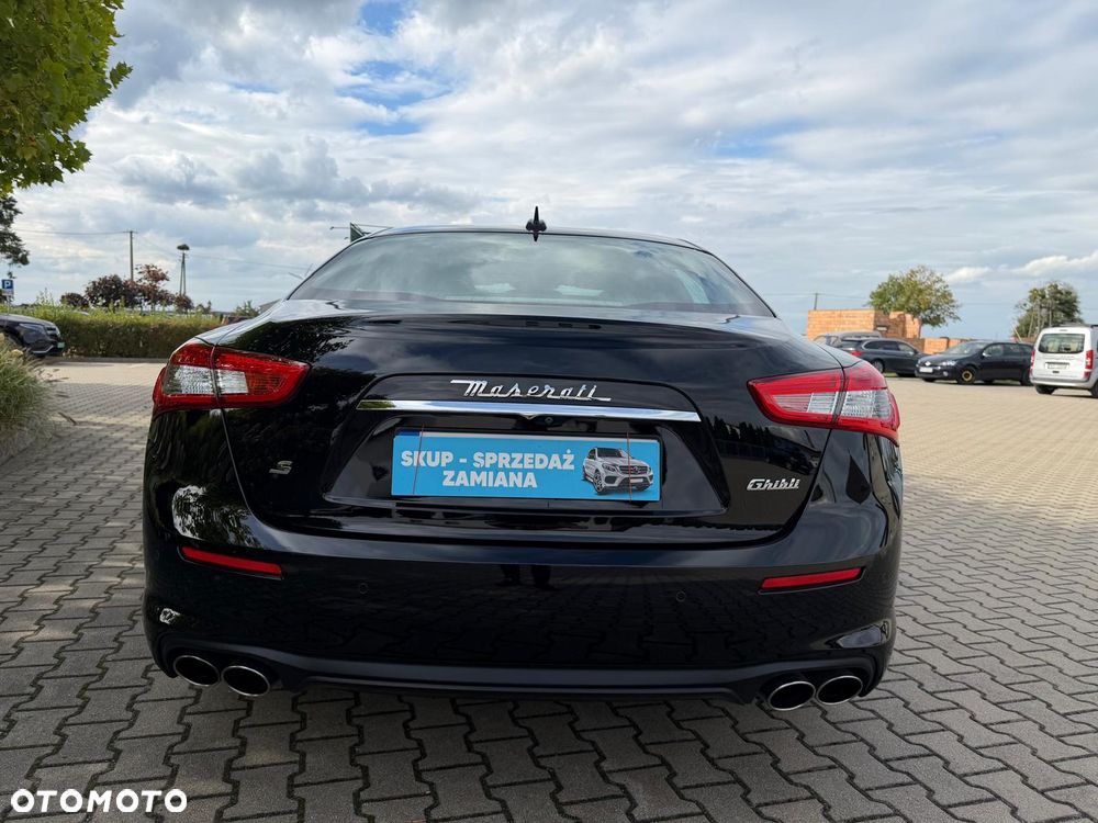 Maserati Ghibli GranSport - 29