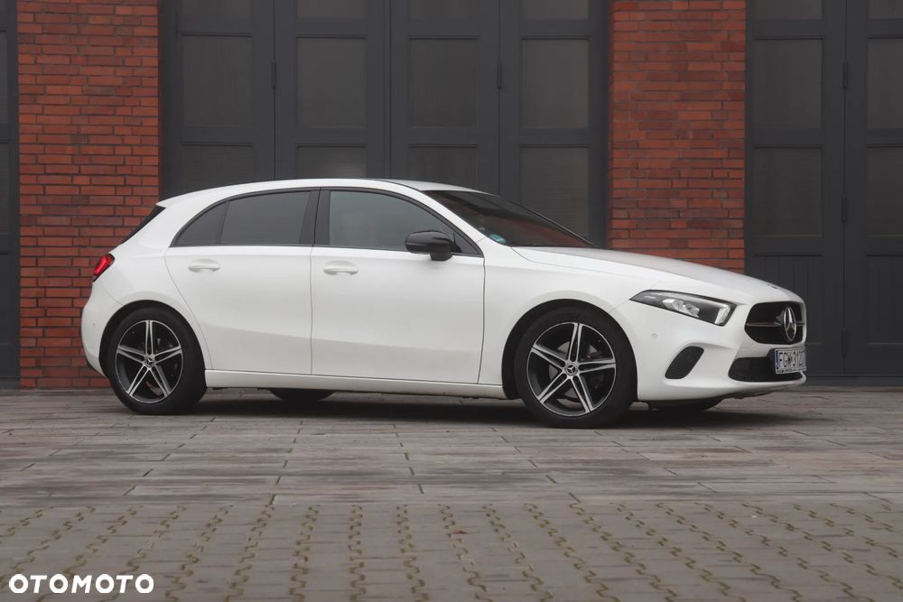 Mercedes-Benz Klasa A 200 7G-DCT - 5