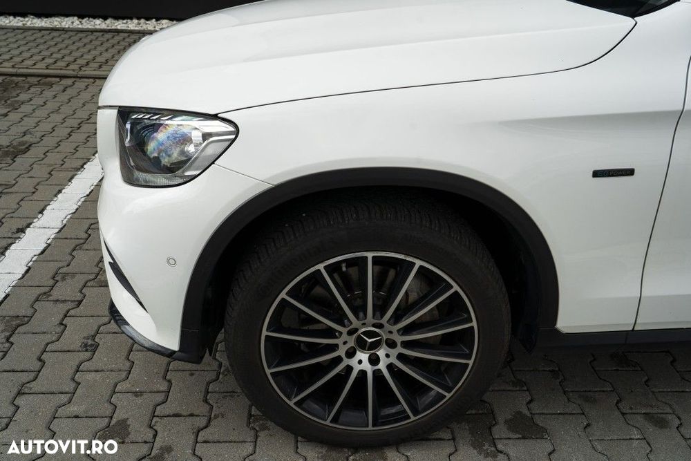 Mercedes-Benz GLC 350 e 4MATIC - 33