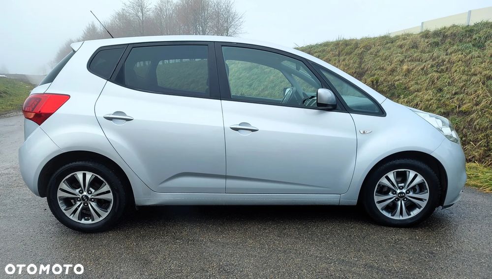 Kia Venga 1.4 CVVT ISG Vision - 16