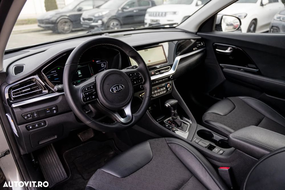 Kia Niro 1.6 GDI PHEV 2WD OPF Aut. Vision - 5