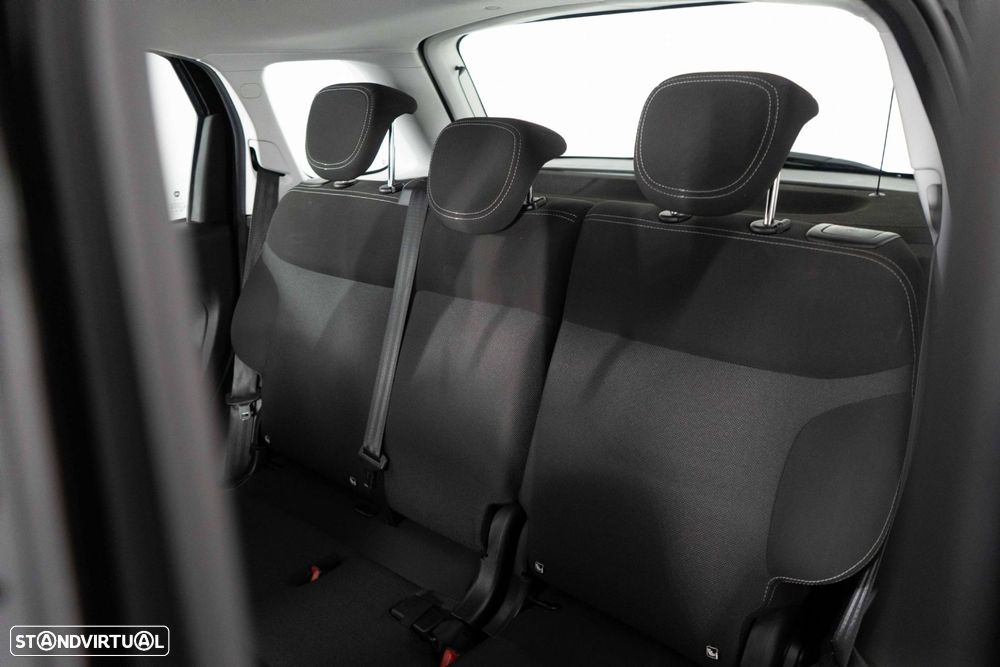 Fiat 500L 1.3 MJ City Cross J17 - 11