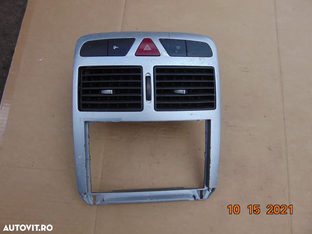 Grile aer caldura Peugeot 307 grile bord centrale dezmembrez 307 - 1