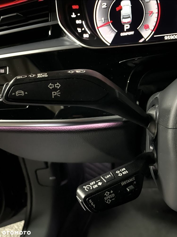 Audi A8 55 TFSI quattro tiptronic - 16