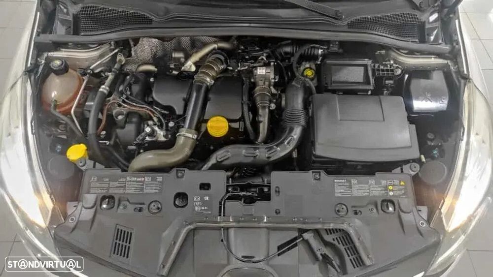 Renault Clio Sport Tourer - 44