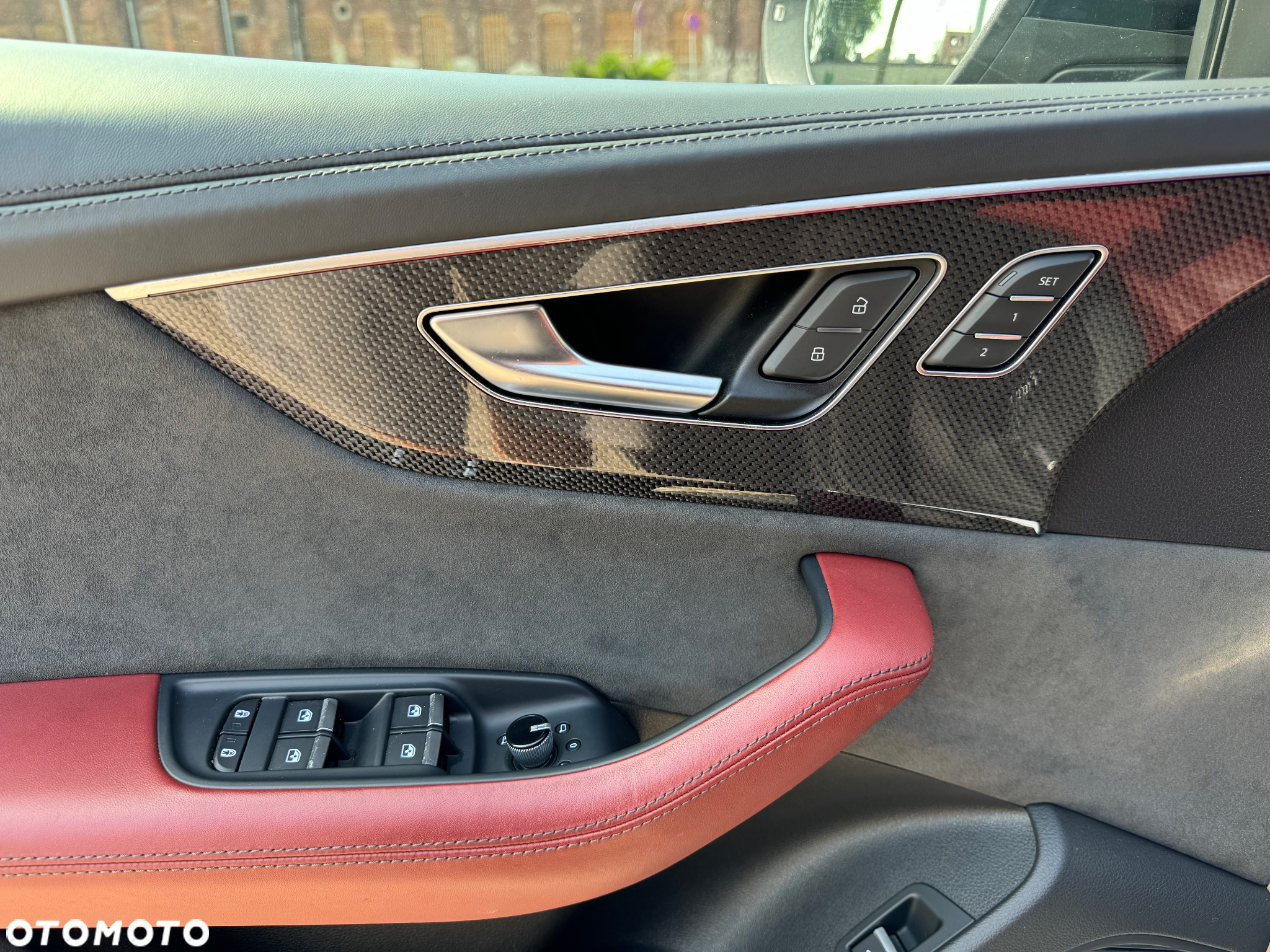 Audi SQ8 - 30