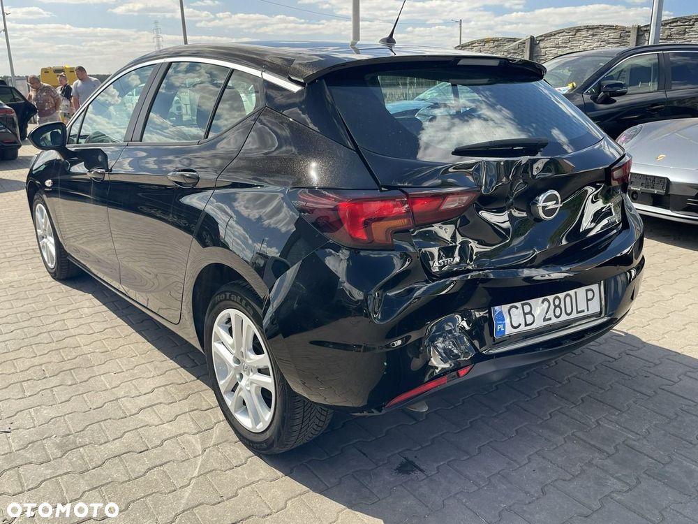 Opel Astra - 2