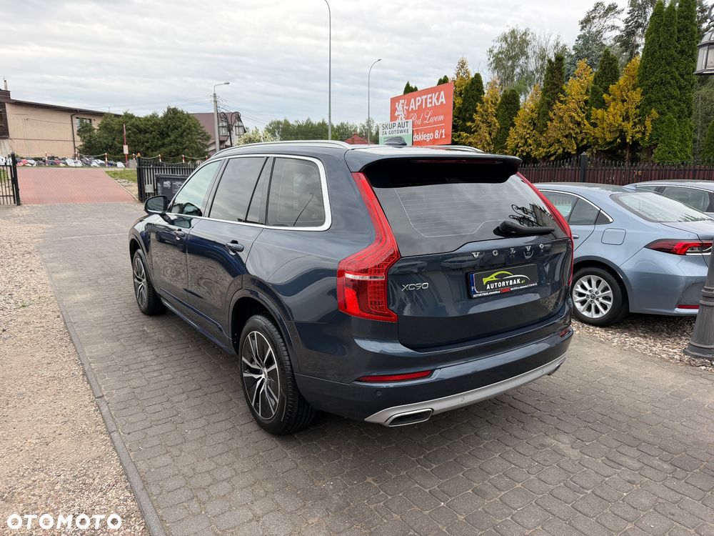 Volvo XC 90 B5 D AWD Momentum Pro - 37