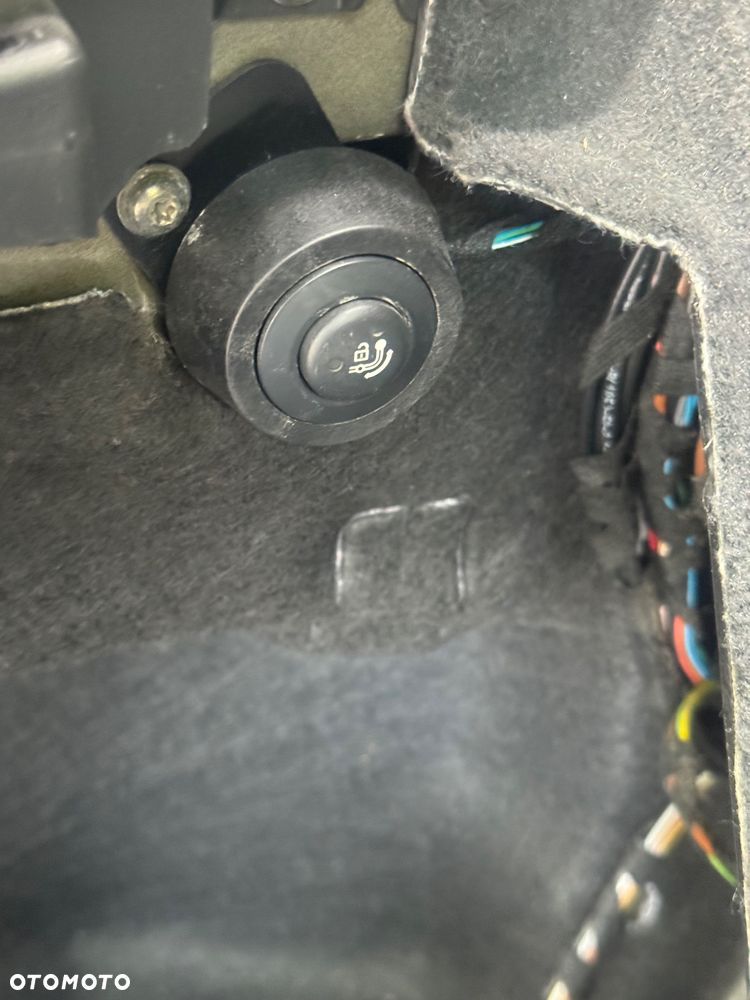 BMW Seria 3 - 25