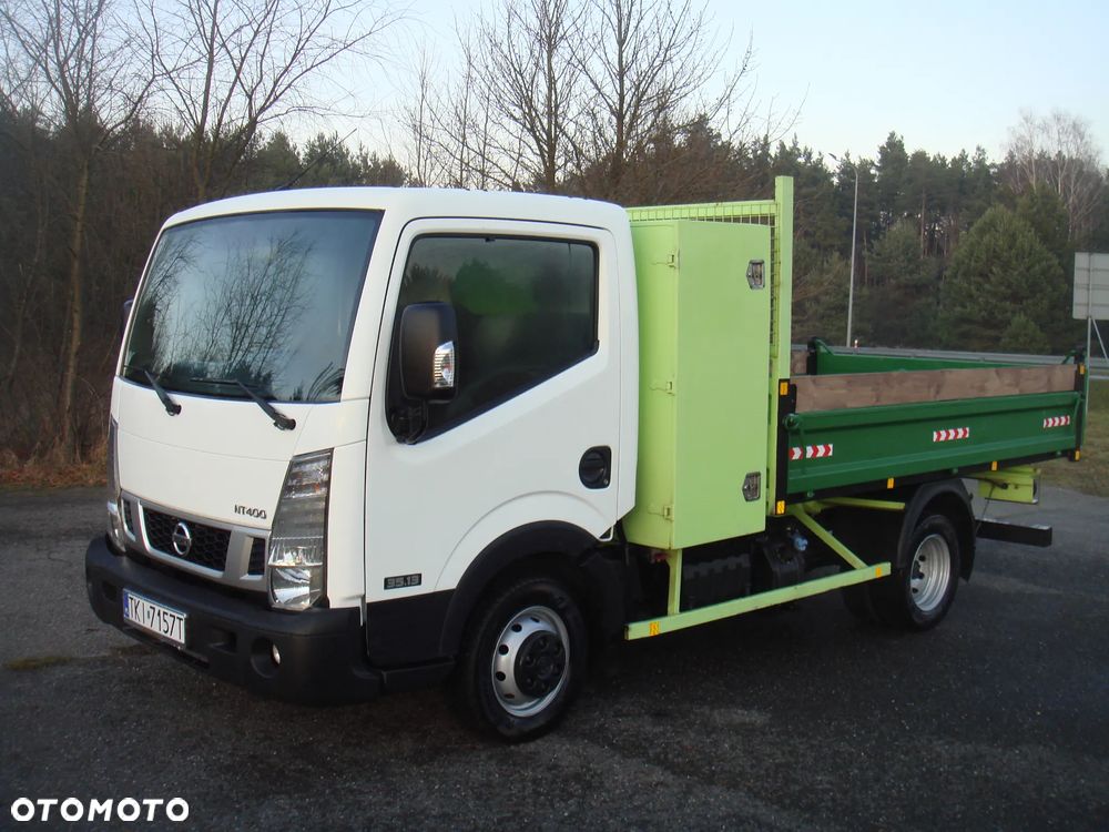 Nissan NT 400 - 5
