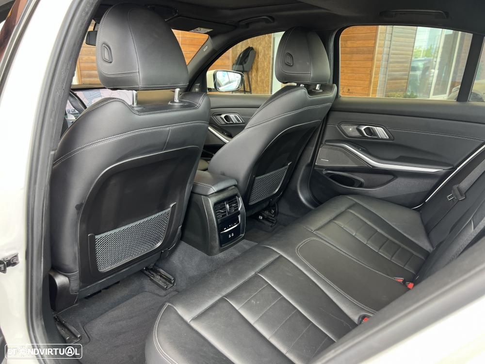 BMW 330 e Pack M Auto - 16