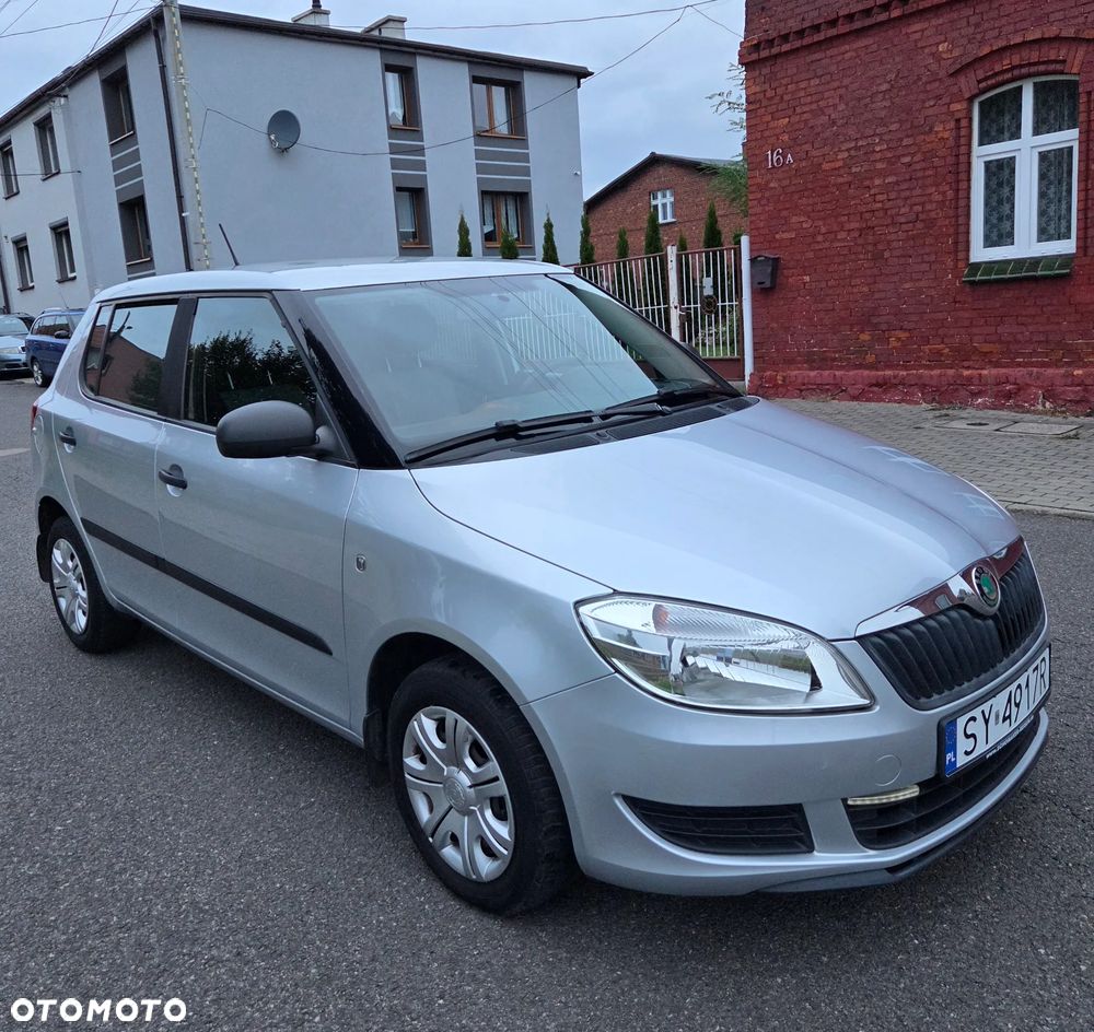 Skoda Fabia 1.4 16V Elegance Plus - 2