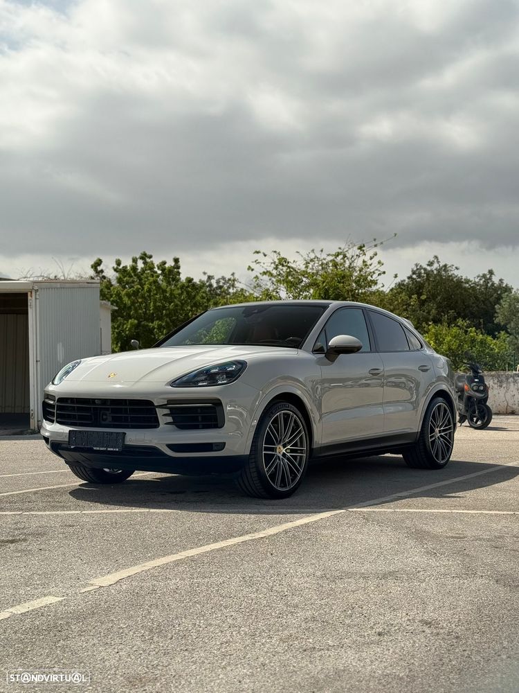 Porsche Cayenne E-Hybrid - 1