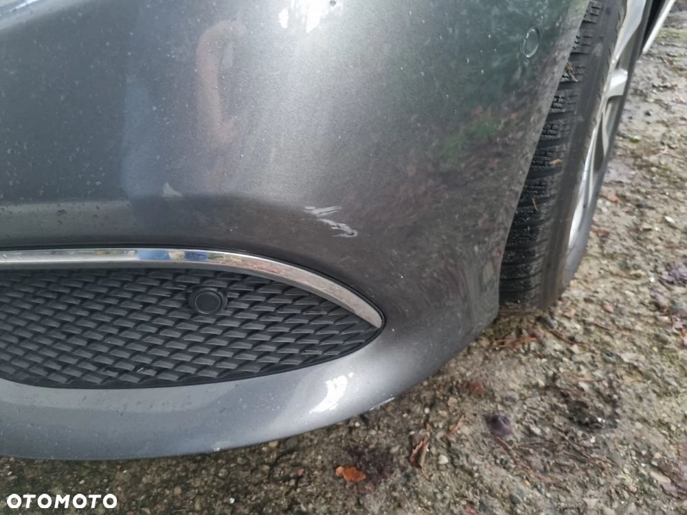 Mercedes-Benz Klasa E 220 d 4-Matic 9G-TRONIC - 39