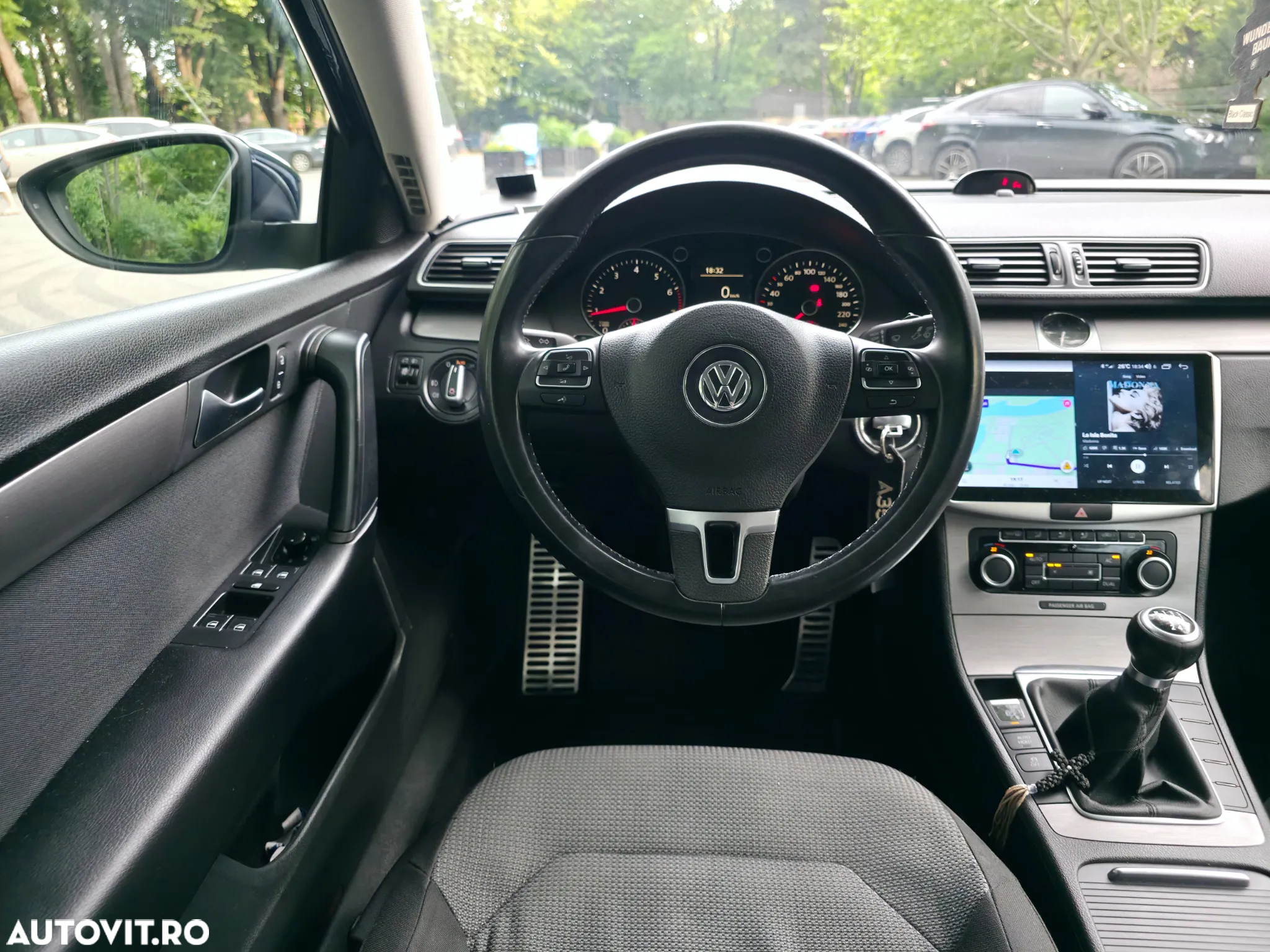 Volkswagen Passat 1.8 TSI Comfortline - 24
