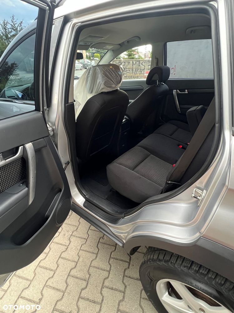 Chevrolet Captiva 2.4 2WD 5 Sitzer LS - 13