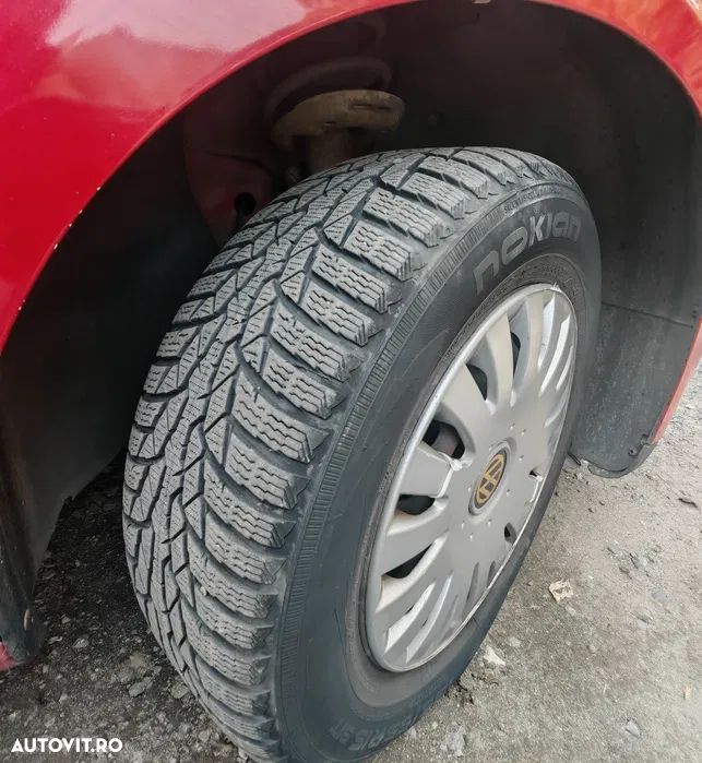 Volkswagen Jetta 1.6 Comfortline - 8