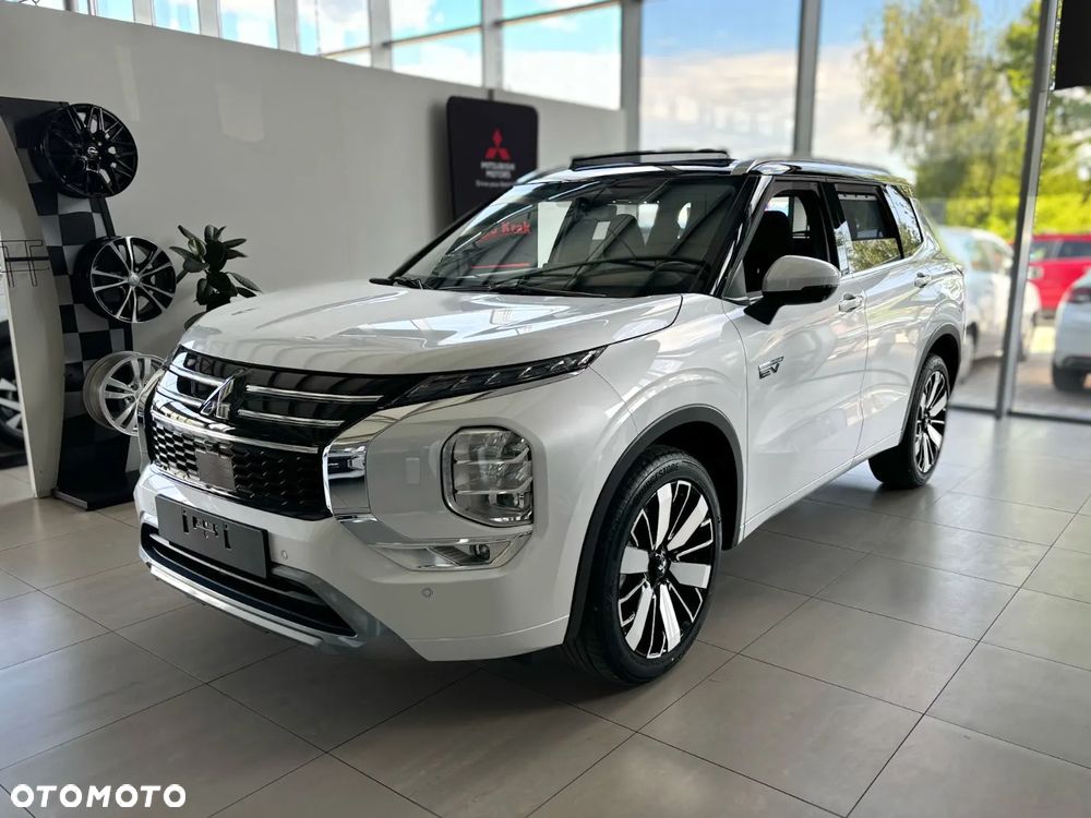 Mitsubishi Outlander Instyle - 1