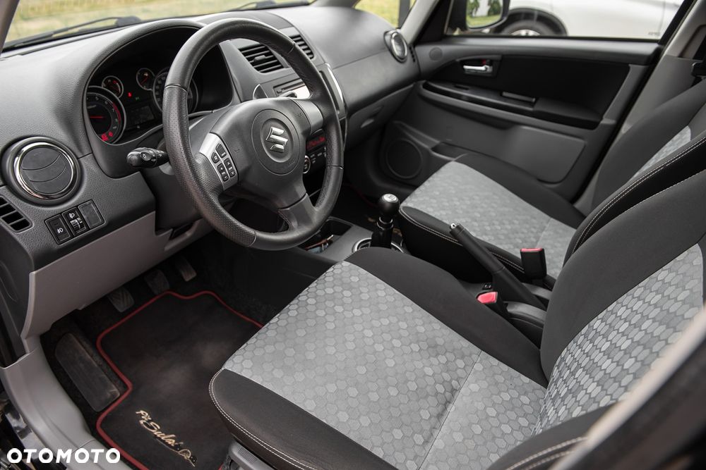 Suzuki SX4 1.6 VVT 4x4 Limited - 17